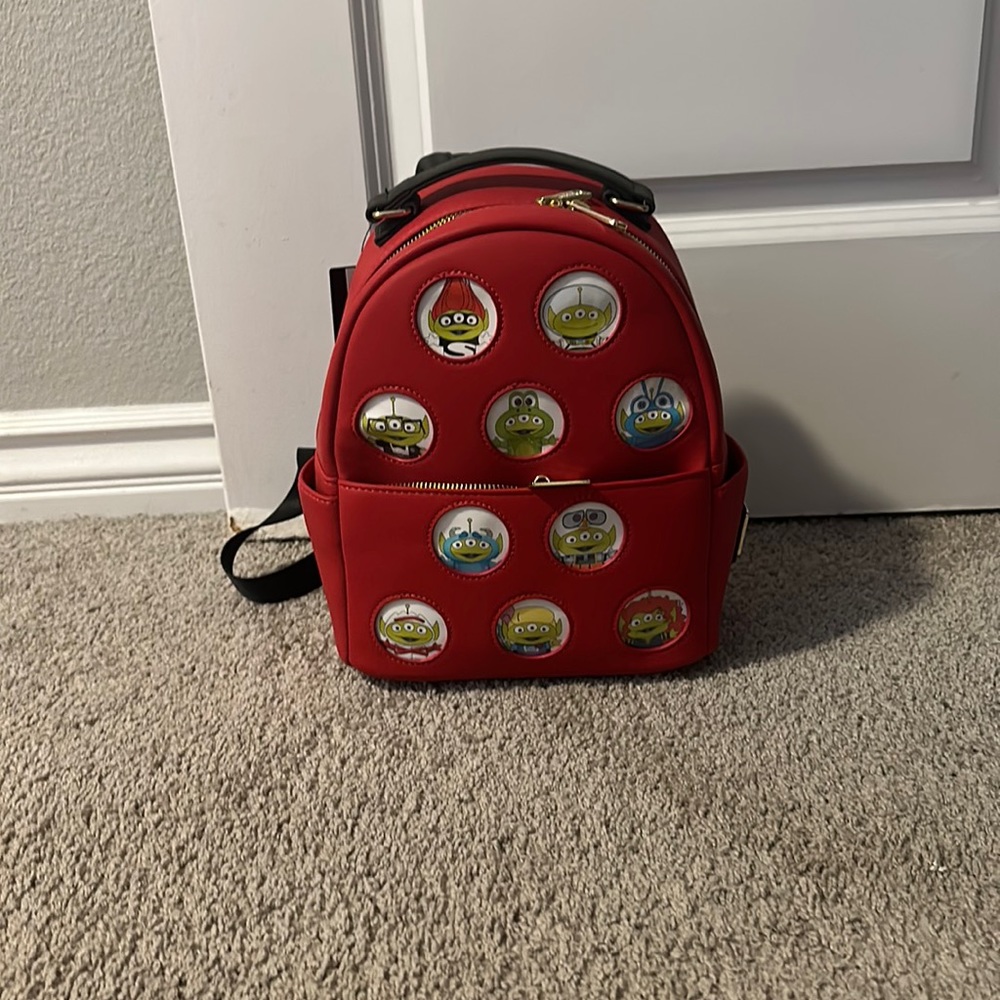 loungefly 2020 summer convention limited edition disney mini backpack